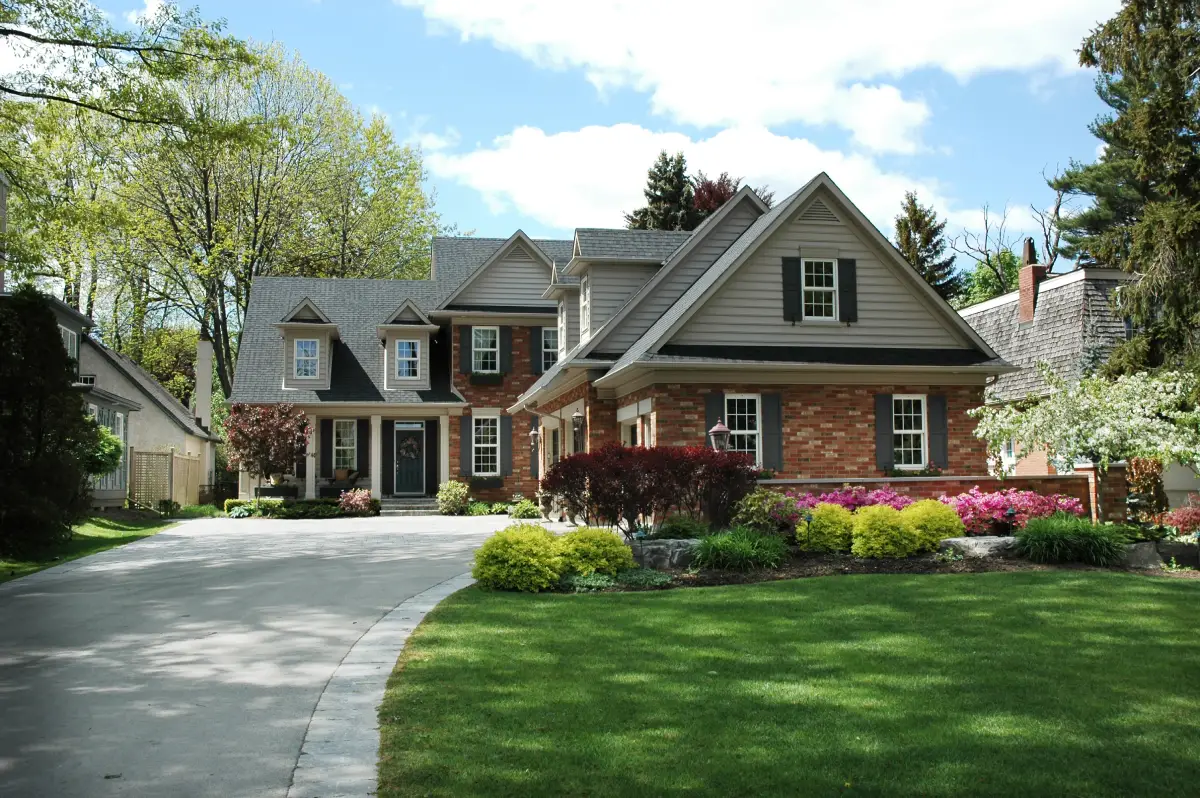 Why Some Nashville Rentals Earn Less Than They Should